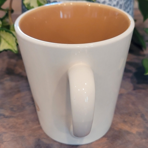 TIM HORTONS Retired 2006 Limited Edition Ceramic Mug "Always Fresh" - Picture 3 of 10